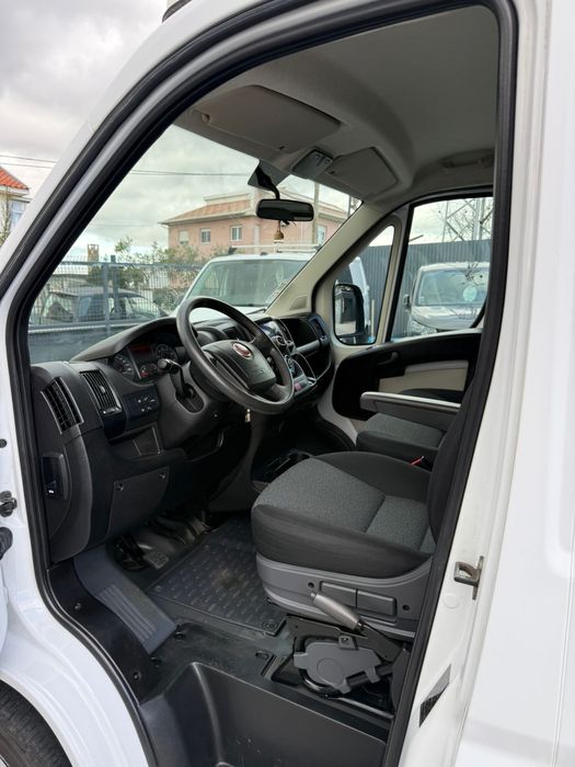 Fiat ducato 2.3 140cv motor iveco C/nova apenas 65 mil quilometros