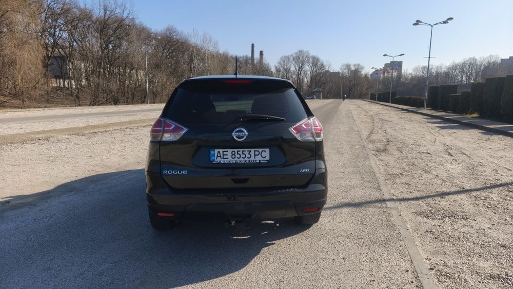 Продам nissan rogue 2017