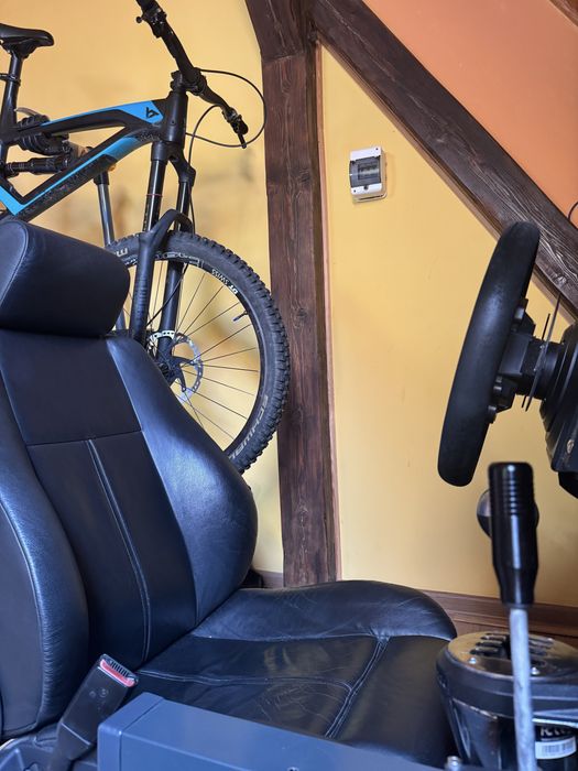 SIM RIG Symulator thrustmaster