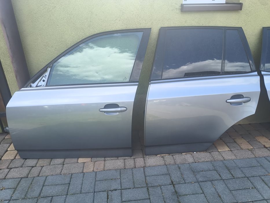 BMW X3 E83 drzwi lewy przód tył