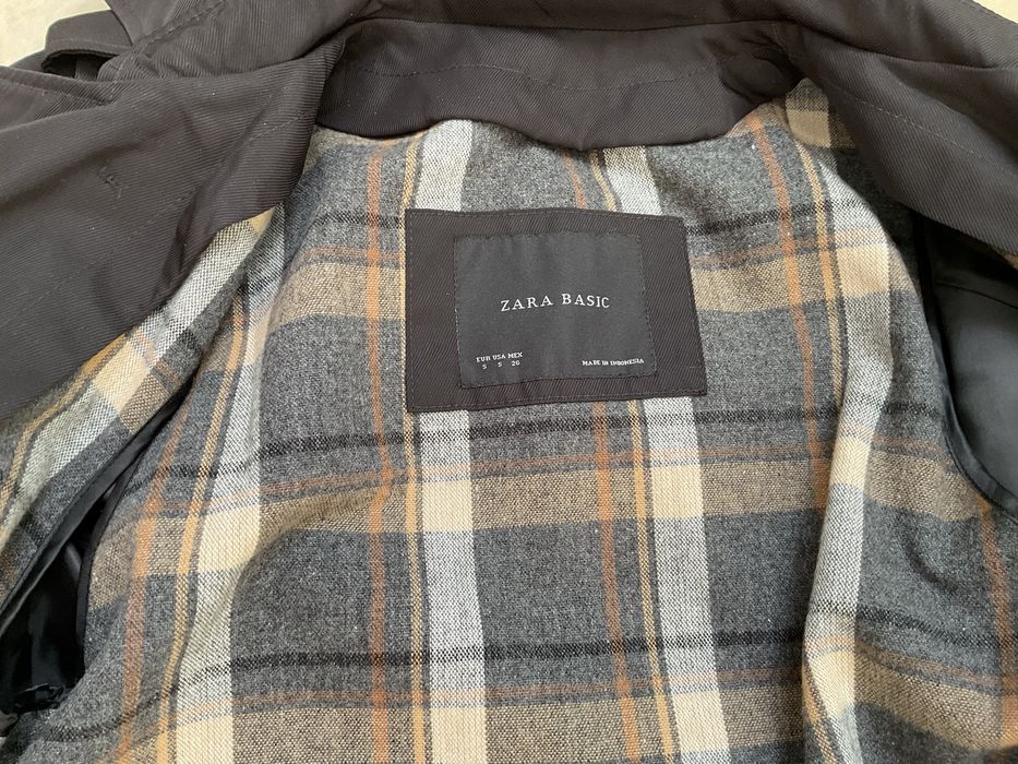 Плащ  ZARA з США