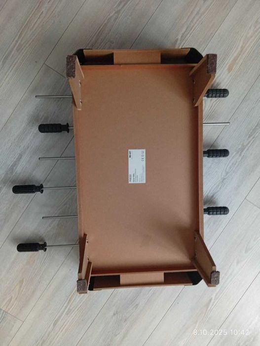 stół do gry w piłkarzyki