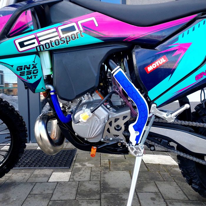 Мотоцикл GEON GNX 250, k16, 2T, 36 к.с., 21/18, гарантія, доставка