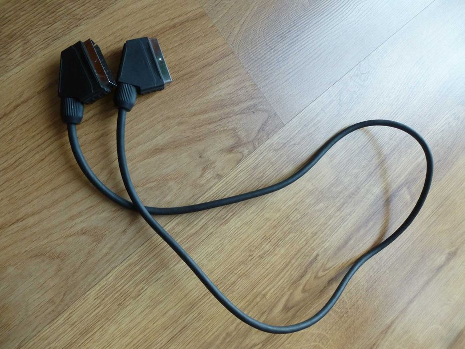 Kabel SCART eurozłącze