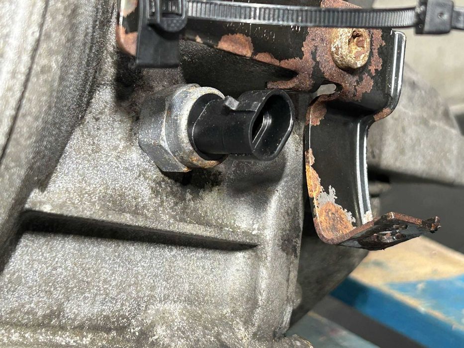 Caixa de Velocidades Opel Astra J/Zafira/Insignia 1.7cdti (Ref.: M32)