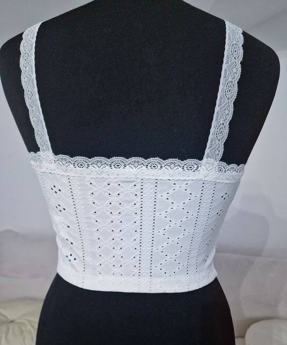 Crop top bialy"Shein".