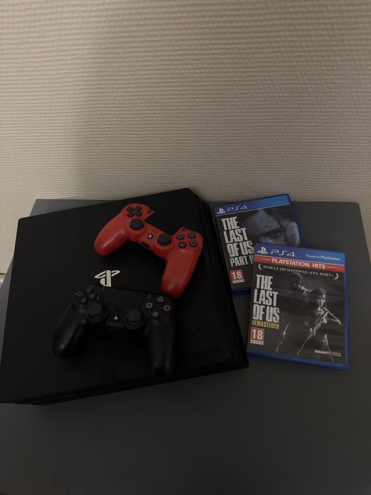 Sony Play Station 4 PRO (1TB)