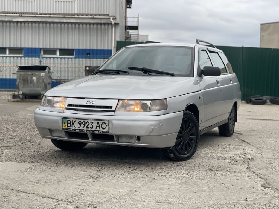 ВАЗ LADA 21114 1.6 16V