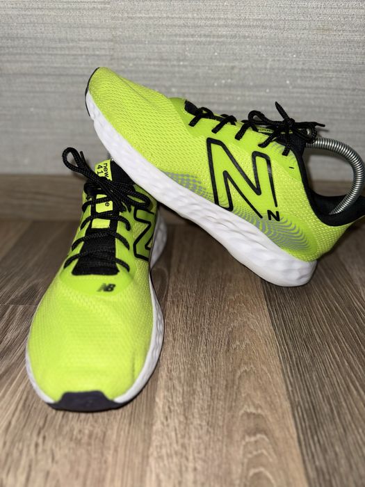 Кросівки New Balance 411
