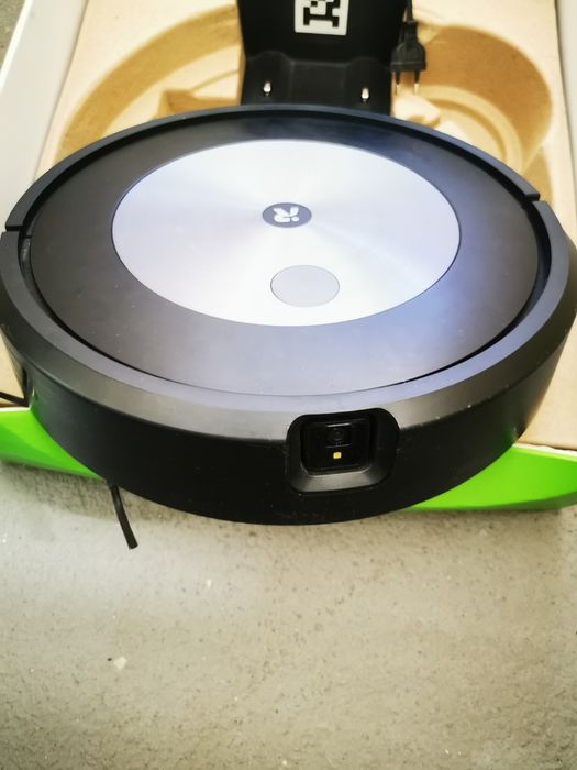 iRobot Roomba j7