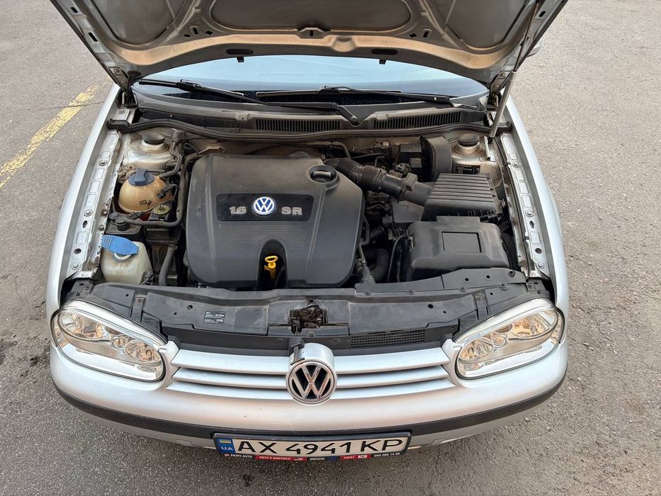 Продам Volkswagen Golf 1.6.