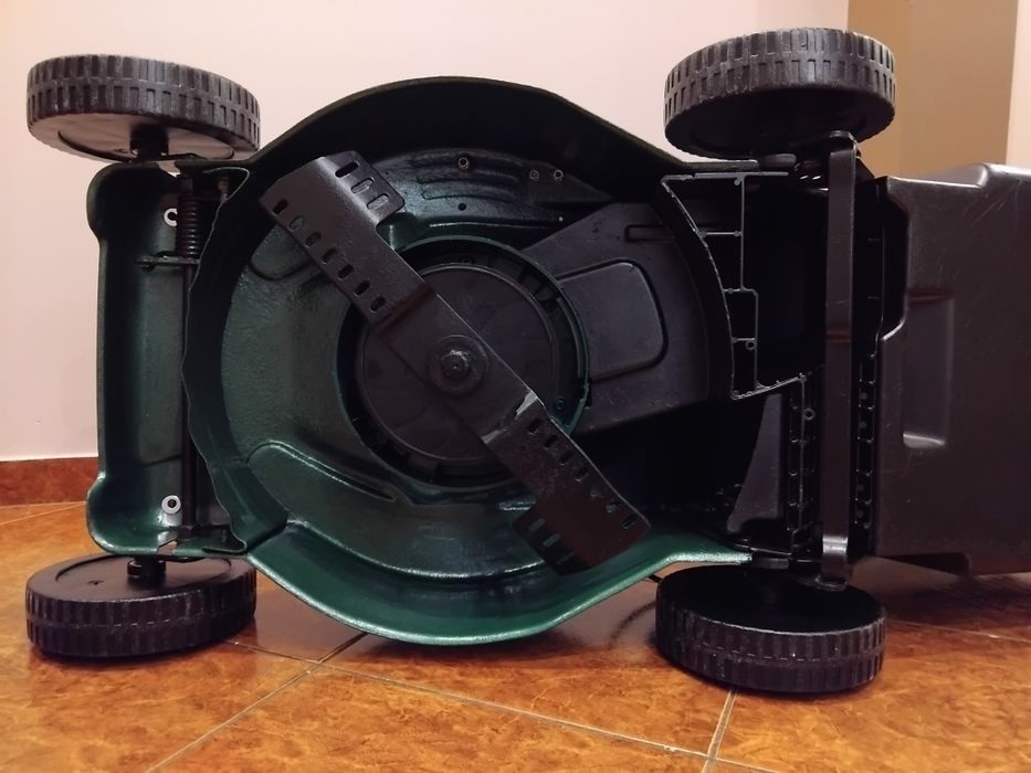 Amerykańska kosiarka MTD potężna indukcyjna stan KOLEKCJONERSKI