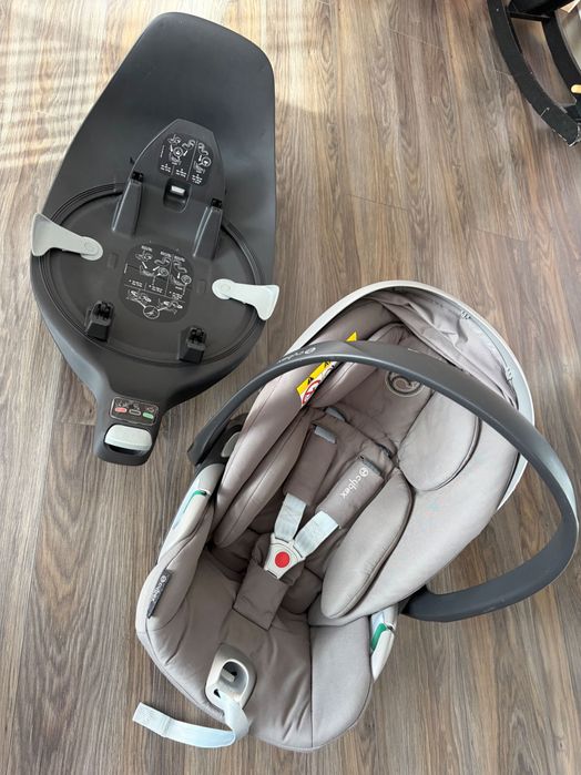 Fotelik CYBEX Cloud T i-Size + BAZA