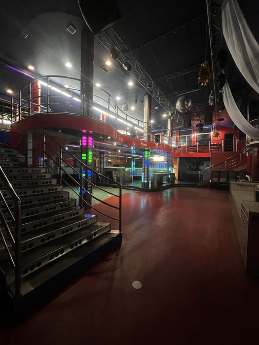 Окреме комерційне приміщення  1170 кв.м., під будь який бізнес.