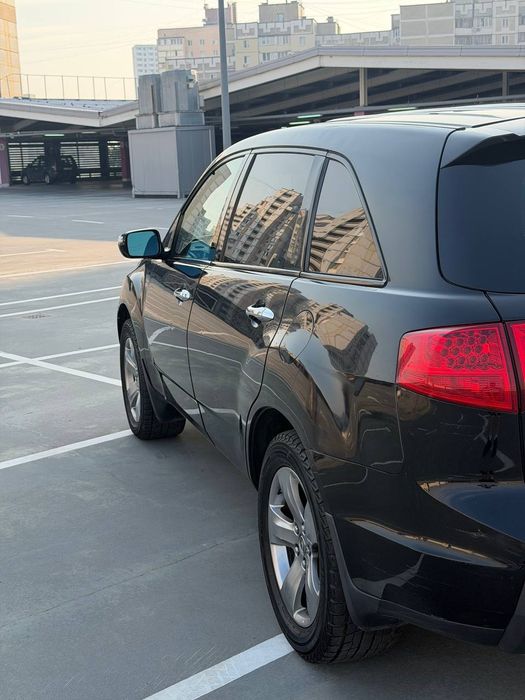 Продаю Acura mdx