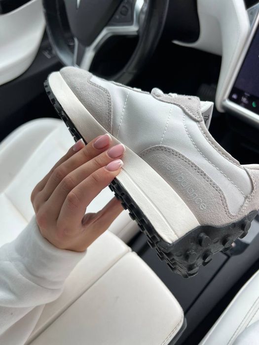 Кросівки Кроссовки New Balance 327 White Black Чорний Білий Кросовки демісезон