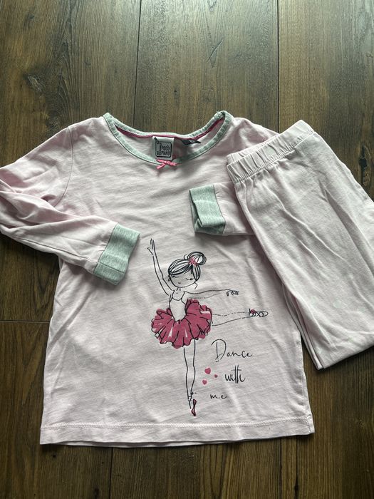 Baletnica pizamka. 98-104. „9”