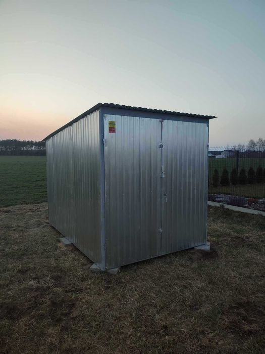 Garaż Blaszany 3x5 II gatunek LEGIONOWO