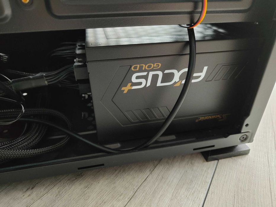 Komputer I5-4670/RX 580/16 GB RAM/500 GB SSD
