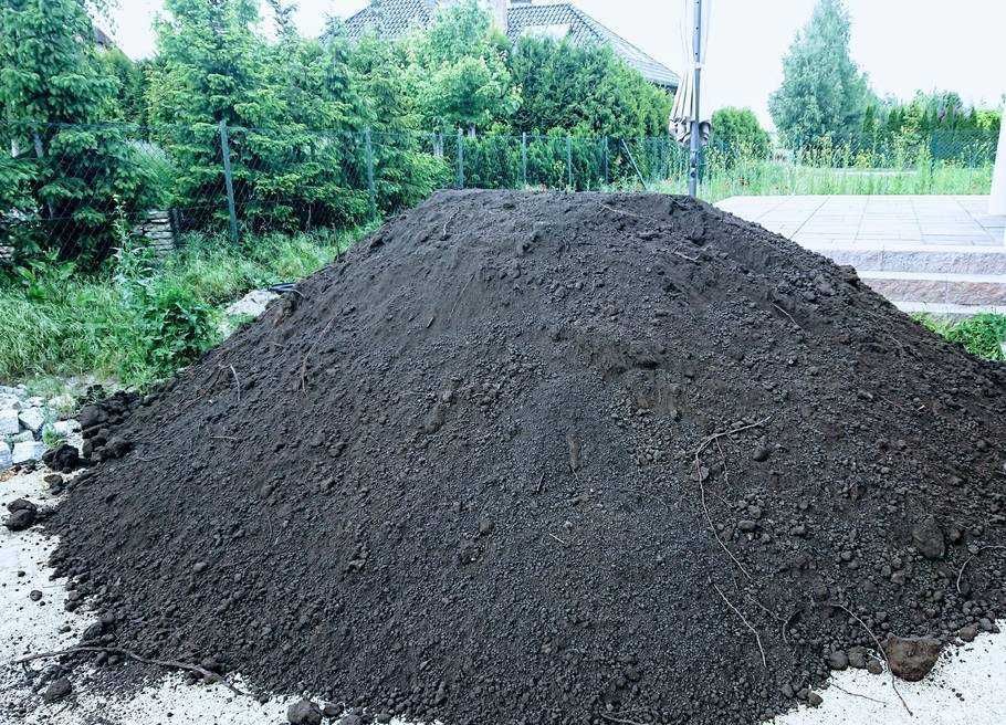 Czarnoziem ziemia humus torf