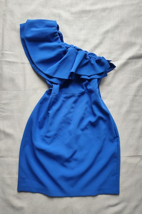 Reserved sukienka damska L/XL elegancka falbana