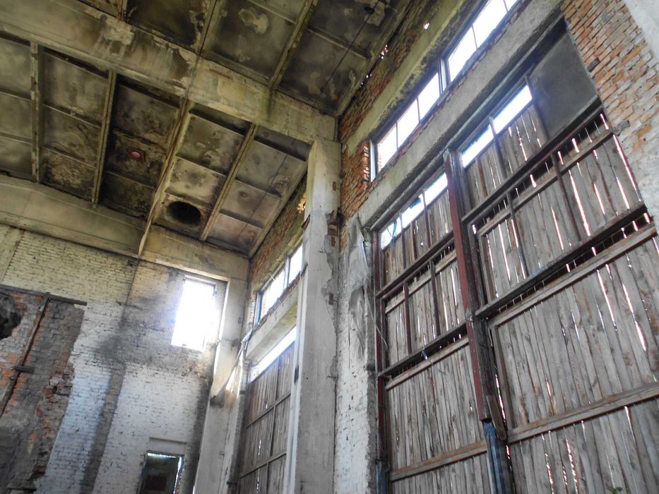 Будівля 683м h10м під великогабарит.транспорт/склад Городище Рівне-5км