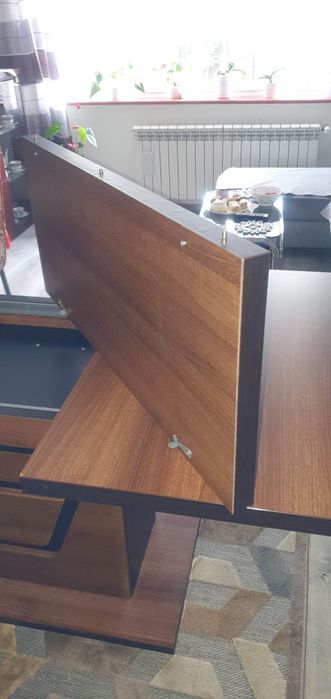 Stół     rozkładany