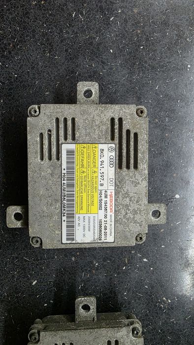 Блок розпалу ксенону VAG 8K0941597B.  Оригінал, б/у