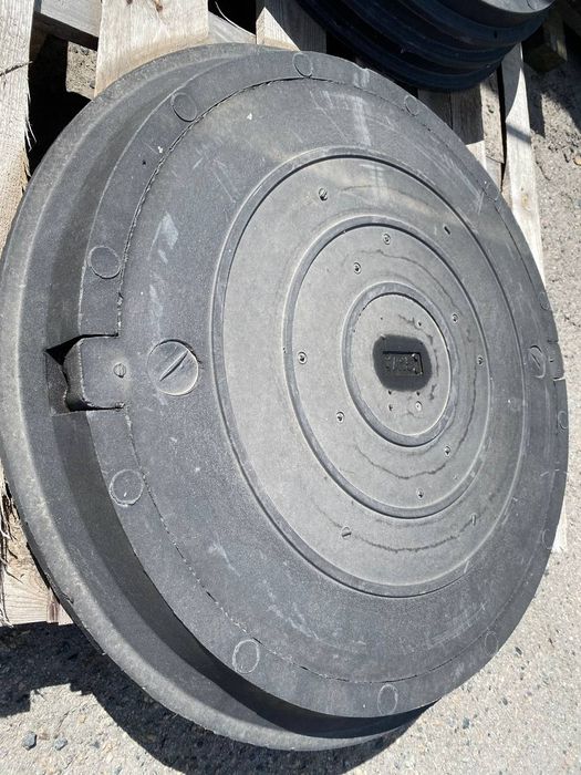 Люк каналізаційний