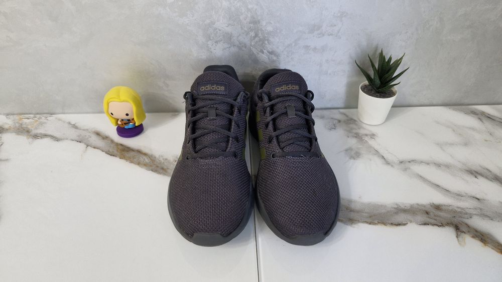 Крлсівки Adidas Lite Racer.Розмір 43