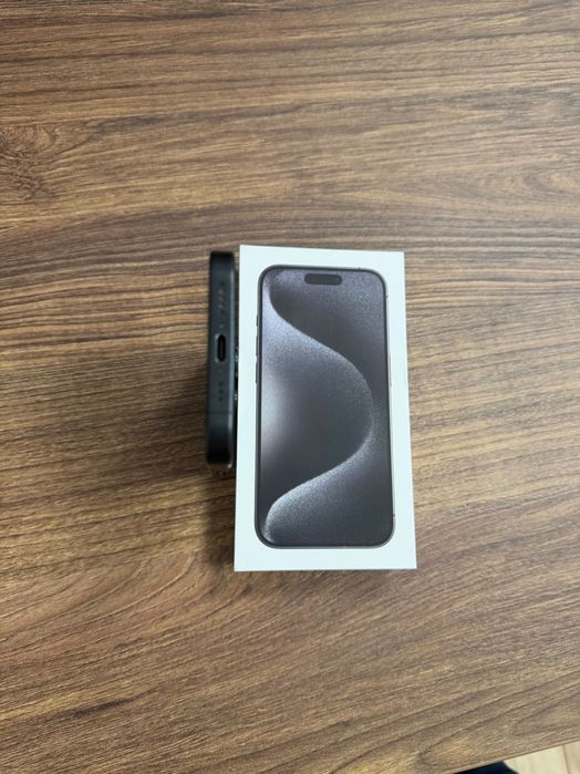 iPhone 15 pro 128GB. Używany - Stan bdb + dodatki.