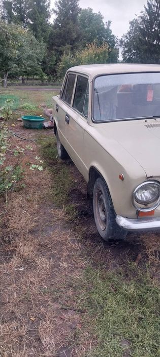 продаж жигуля 2101