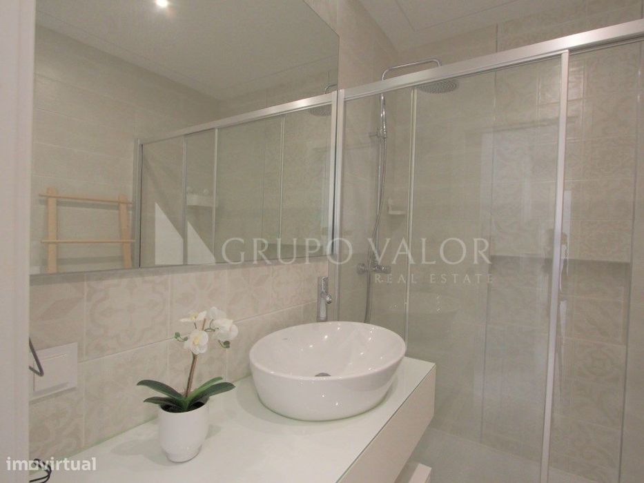 Apartamento T2 com parqueamento, Costa da Caparica