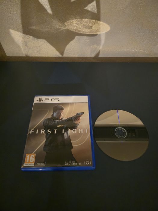 Gra 007 First Light PlayStation 5