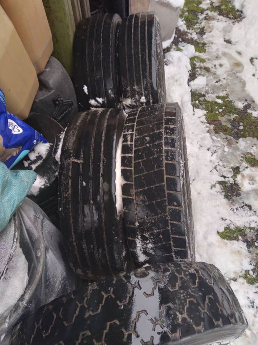 шини (лиски) для маршрутки / автобуса