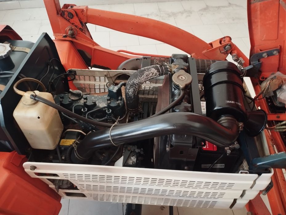 kUBOTA B1400 /// Frontal /// Capinadeira /// Transporte