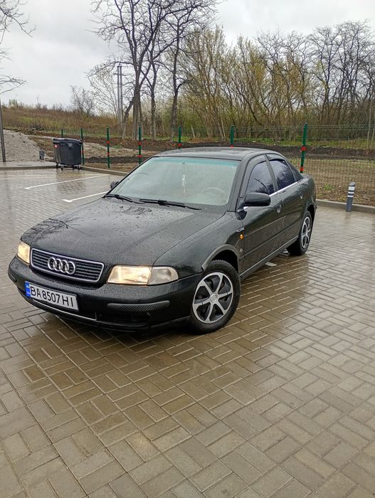 Продам Ауді А4 б5, 1.8 АТ, ГБО-4.