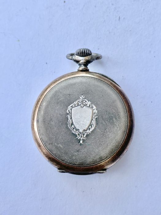 Продам карманные часы Швейцария