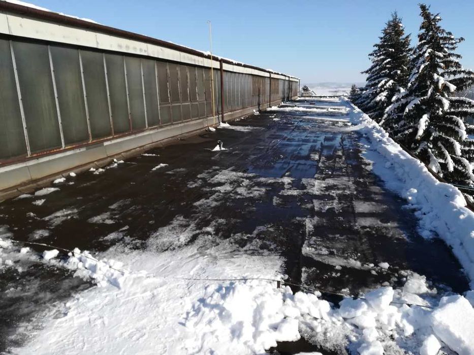 Odśnieżanie - placow, chodników, dachów