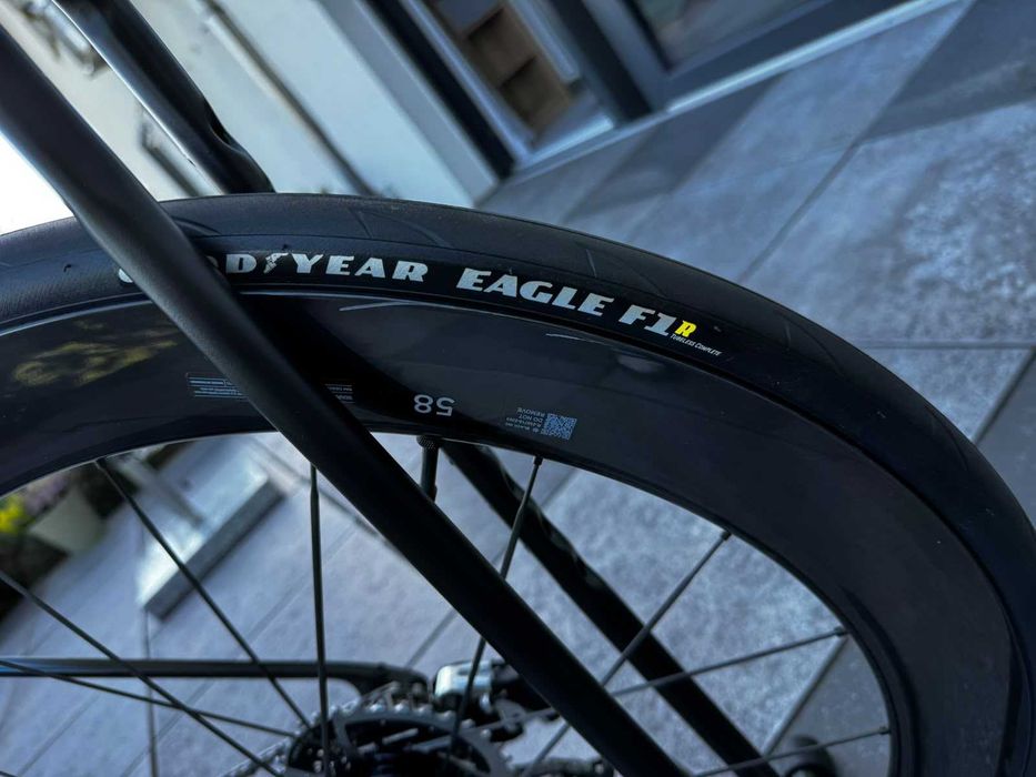 Factor Ostro VAM 2.0 Rozmiar L 56 - Sram Red E1 - pomiar mocy quarq Niski przebieg 3060km  masa 7,03 kg