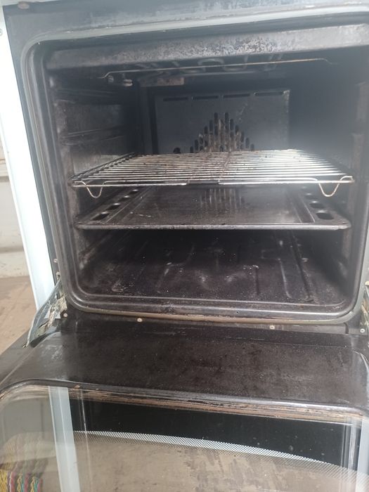 Продам газову плиту