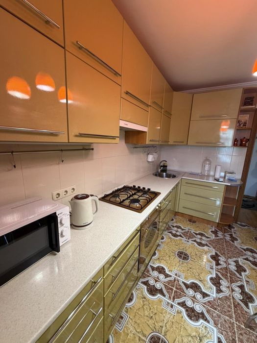 Продаж 3-х кімнатної квартири на Словянці