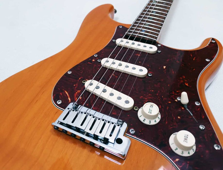 Fender American Deluxe Stratocaster - Made in USA 2007