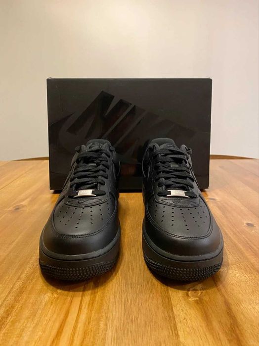 Nike Air Force 1 Supreme R. 39