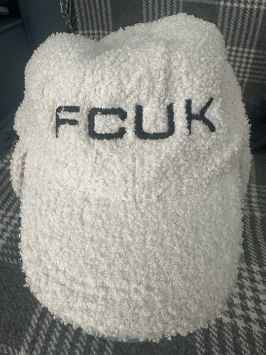 Шапка - кепка тепла FCUK