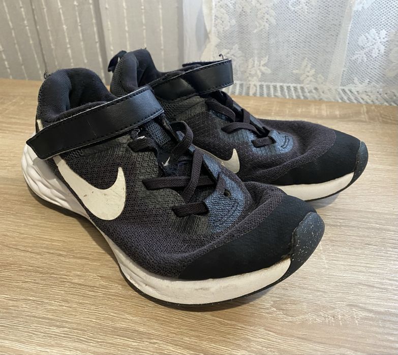 Продам кросівки Adidas,розмір  32-33