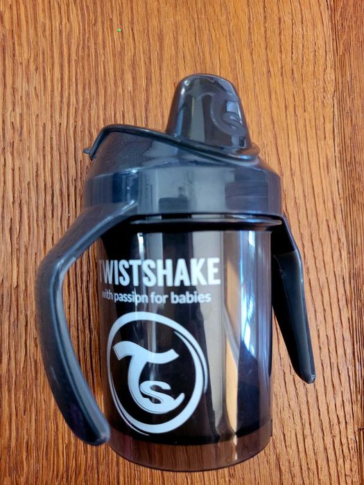 Kubek niekapek twistshake jak nowy