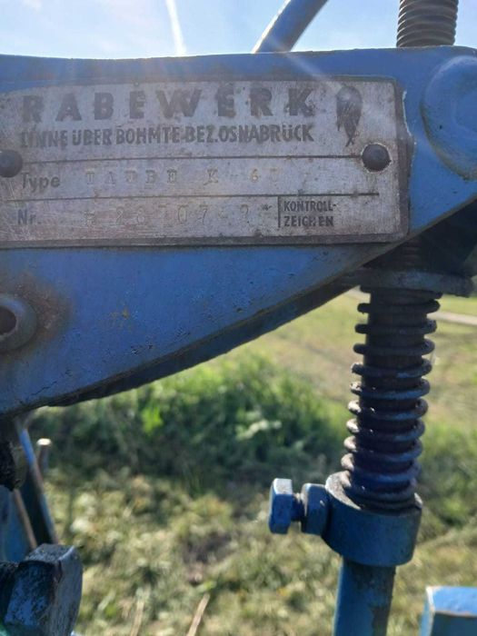 Pług obrotowy RABEWERK 3-skibowy
