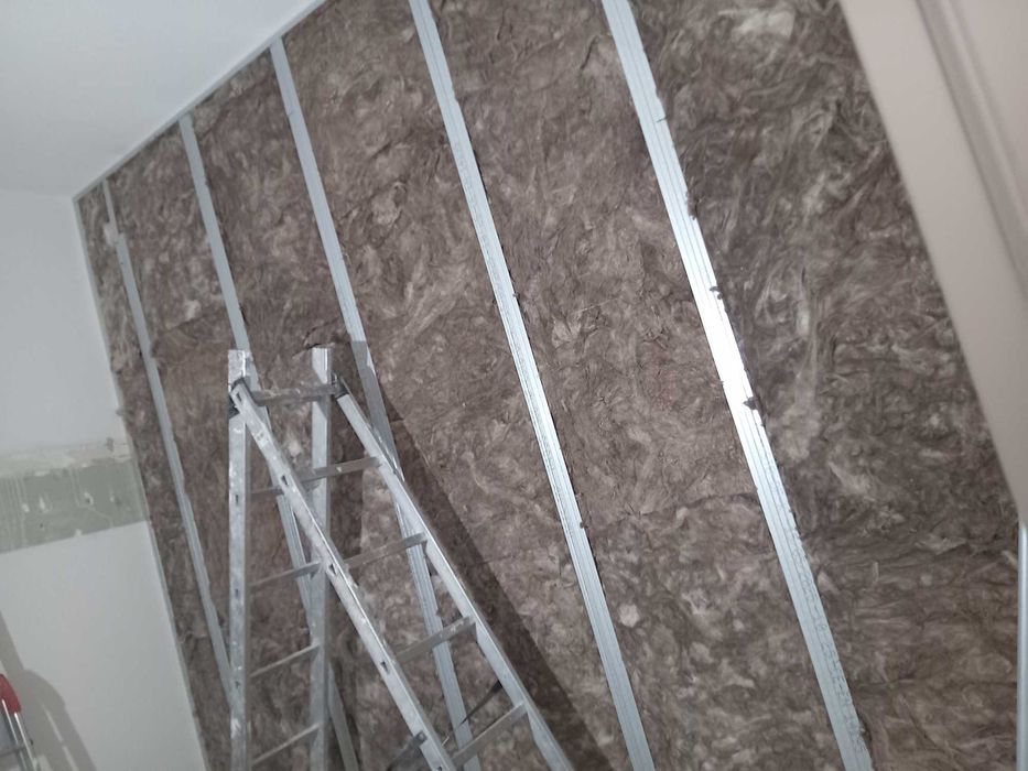 Eletricidade nova e renovacao trabalhow de pladur juntas e pintura