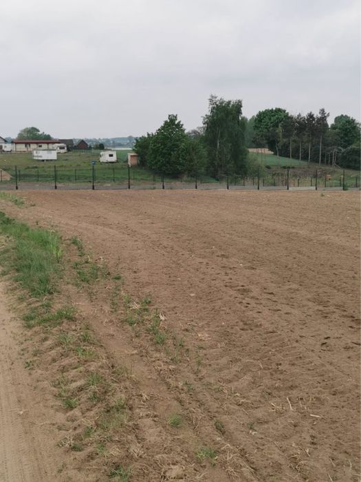 Działka nad jeziorem Gopło